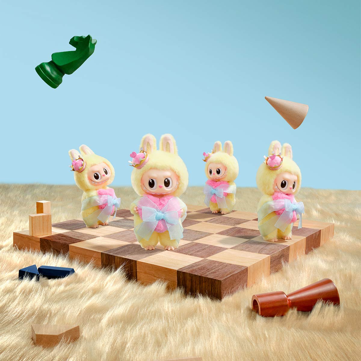 20250123_121659_030978____scene1_the-monsters-let-s-checkmate-series-vinyl-plush-hanging-card_plush_details_popmart-us_____1200x1200